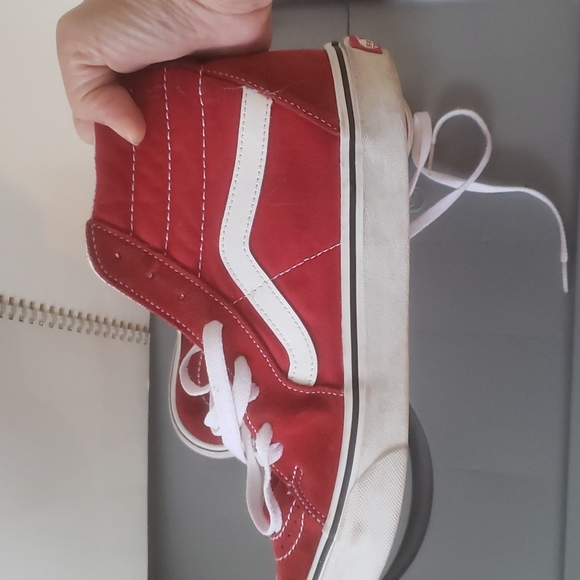 Vans red hightop skate shoes mens 9 1/2 - Picture 4 of 6